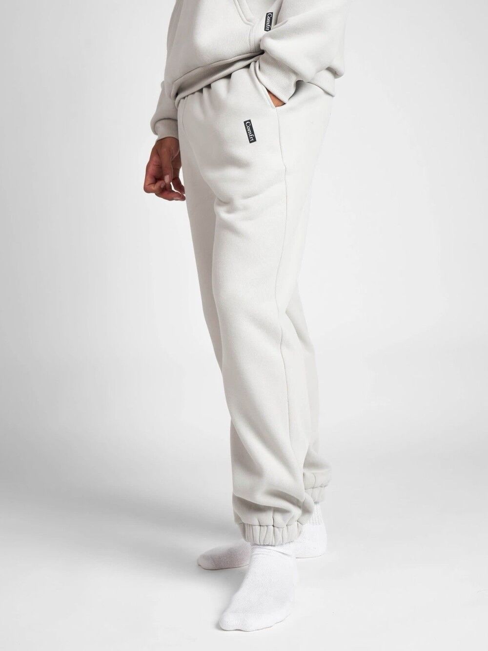 Comfrt Standard Sweatpants Fog Grey S EUC Fleece Athleisure Cozy Street Travel